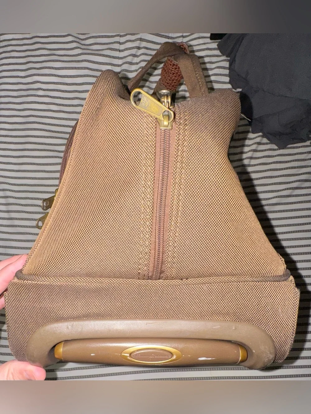 Tommy Bahama Rolling Carry On Luggage Travel Bag Suitcase
